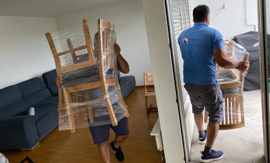 ZH-Umzug-Möbellagerung-Team