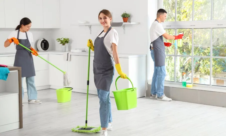 ZH-Umzug-Umzugsreinigung-Team